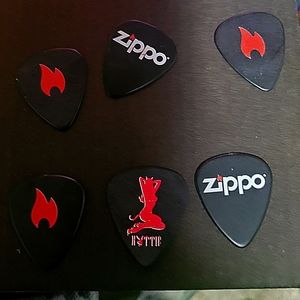 Guitar pick bundle